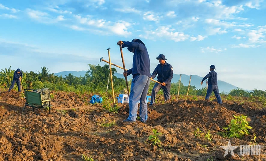 Team K93 recovers six more sets of martyrs’ remains in Cambodia